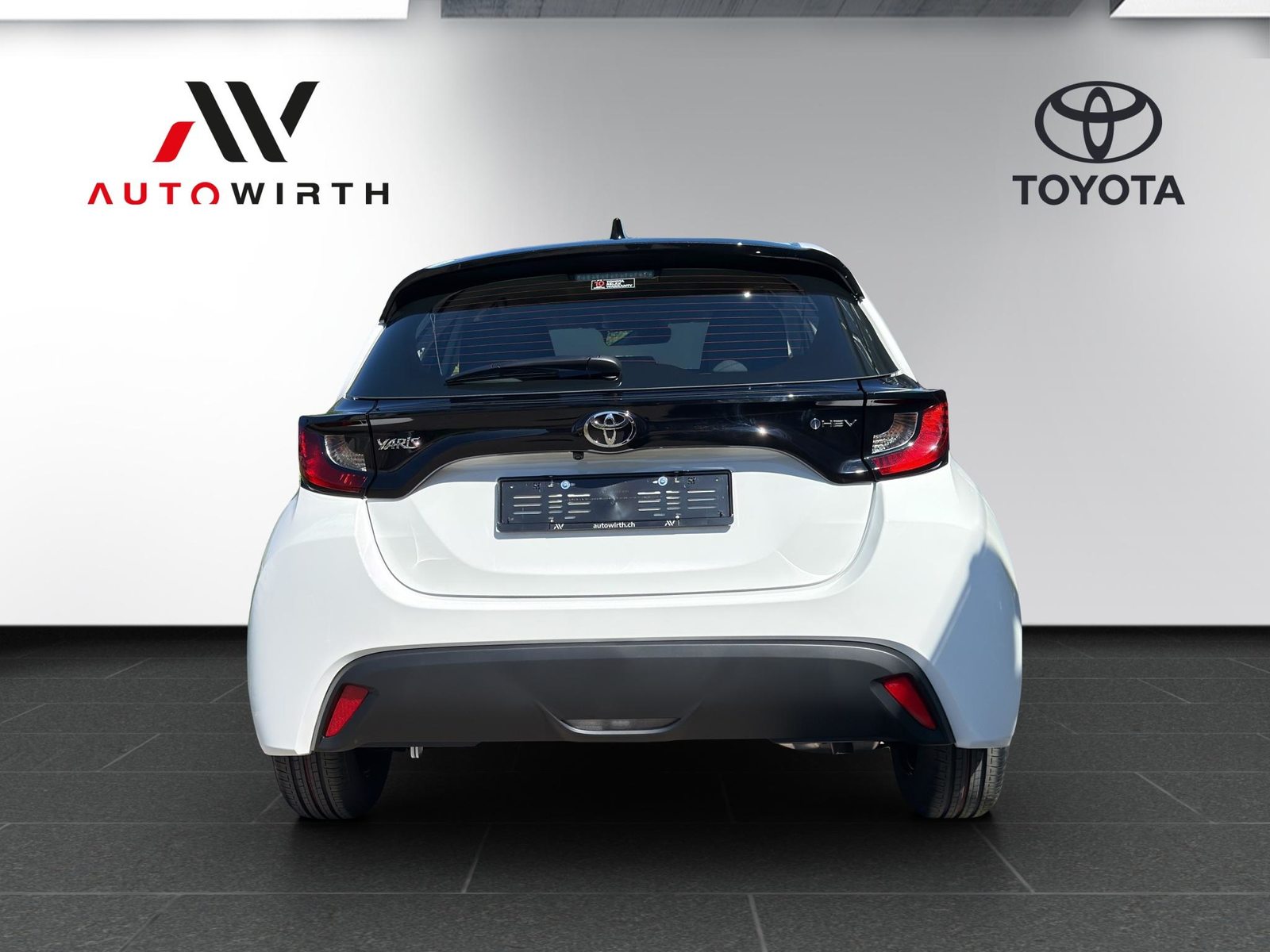 TOYOTA Yaris 1.5 VVT-i HSD Comfort, Voll-Hybrid Benzin/Elektro, Neuwagen, Automatik - 6