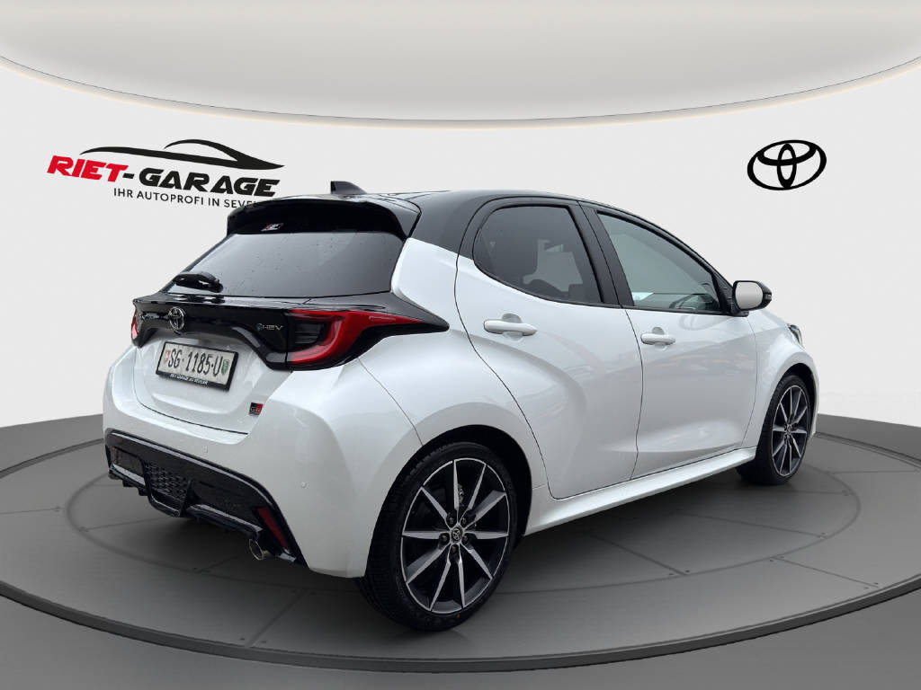TOYOTA Yaris 1.5 VVT-i HSD GR Sport, Hybride Integrale Benzina/Elettrica, Auto nuove, Automatico - 4