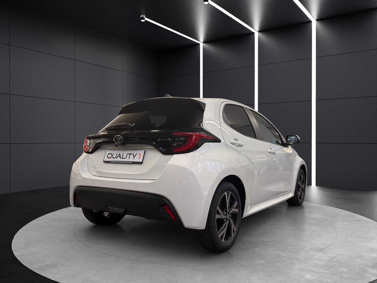 TOYOTA Yaris 1.5 VVT-i HSD Trend, Full-Hybrid Petrol/Electric, New car, Automatic - 5