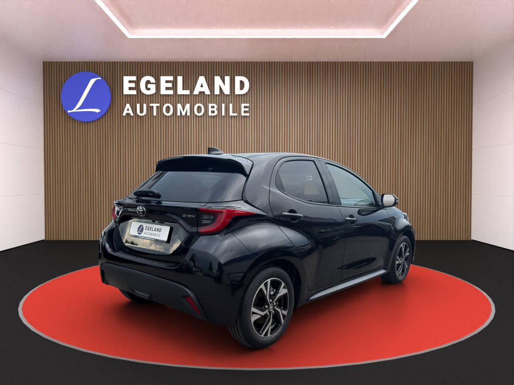TOYOTA Yaris 1.5 VVT-i HSD Comfort Sport, Full-Hybrid Petrol/Electric, New car, Automatic - 4