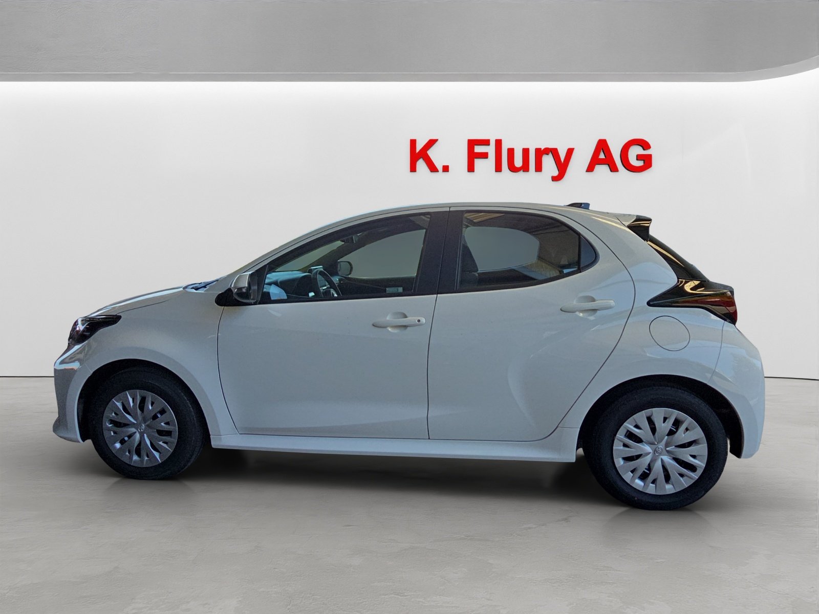 TOYOTA Yaris 1.5 VVT-i HSD Comfort, Voll-Hybrid Benzin/Elektro, Neuwagen, Automatik - 2