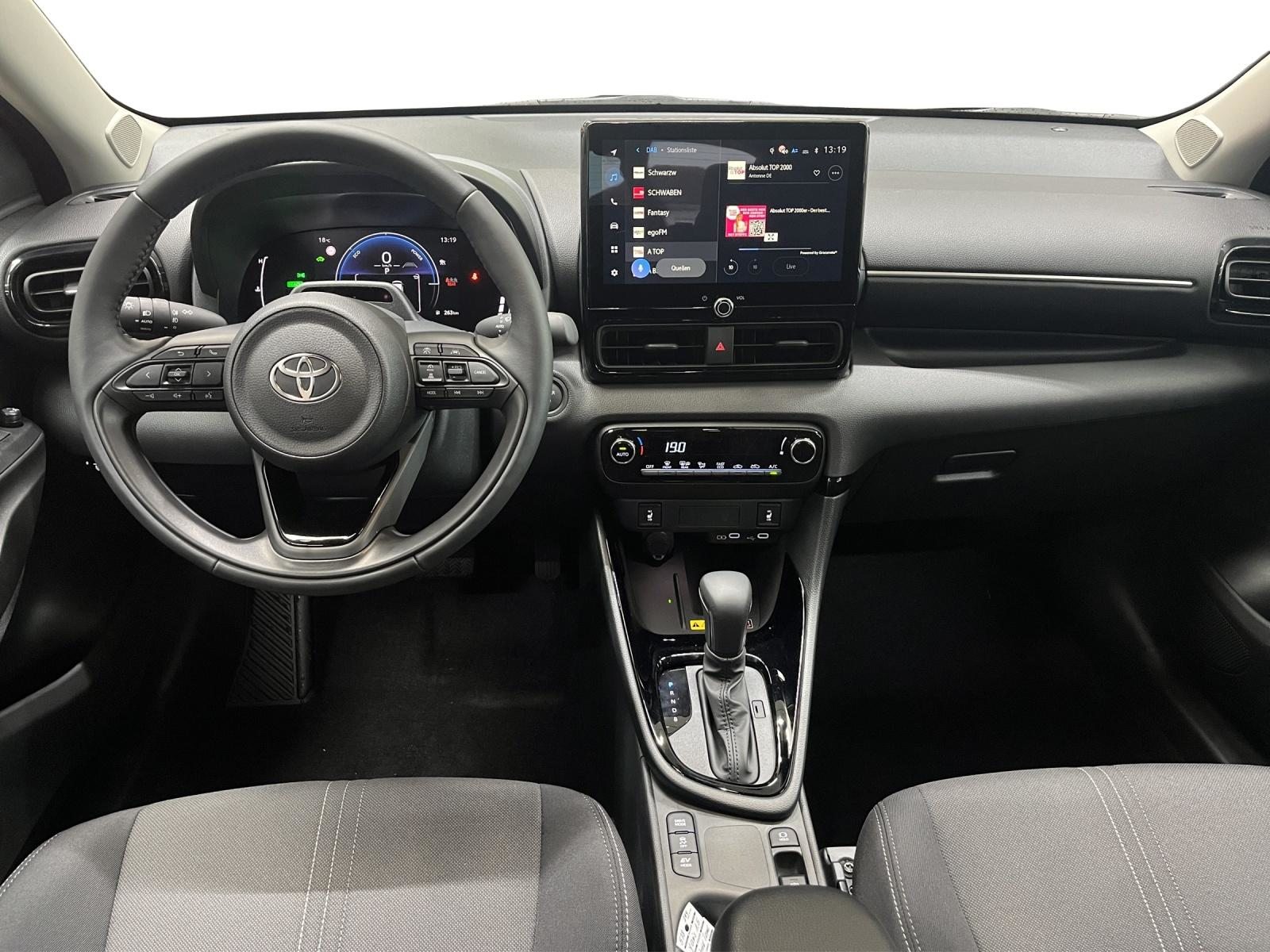 TOYOTA Yaris 1.5 VVT-i HSD Trend, Hybride Intégral Essence/Électricité, Voiture nouvelle, Automatique - 5