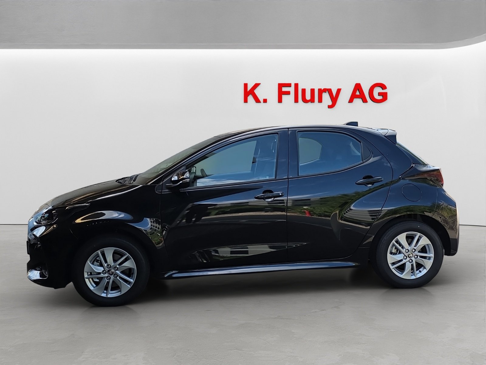 TOYOTA Yaris 1.5 VVT-i HSD Comfort, Voll-Hybrid Benzin/Elektro, Neuwagen, Automatik - 2