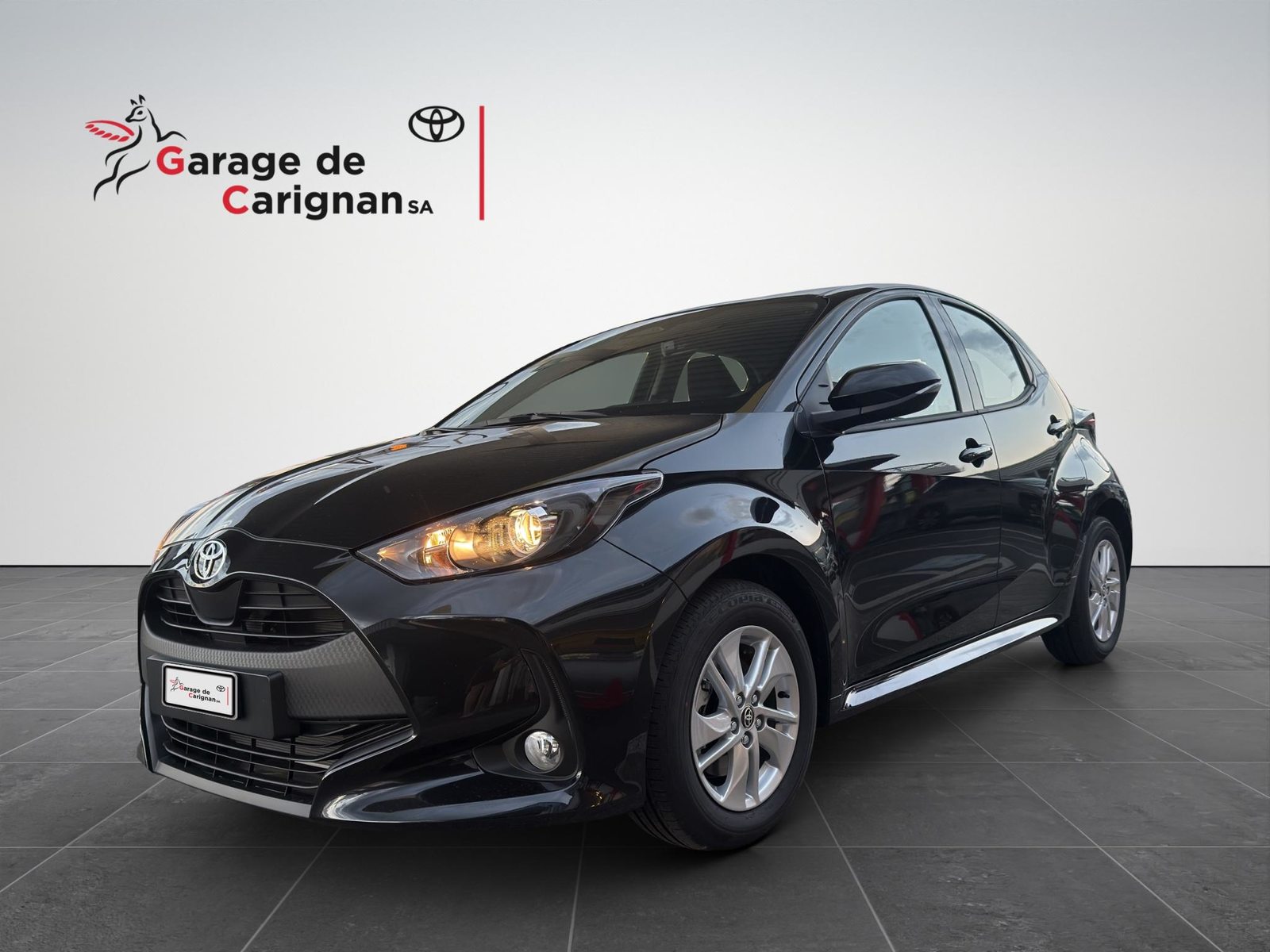 TOYOTA Yaris 1.5 VVT-i HSD Comfort, Full-Hybrid Petrol/Electric, New car, Automatic - 3