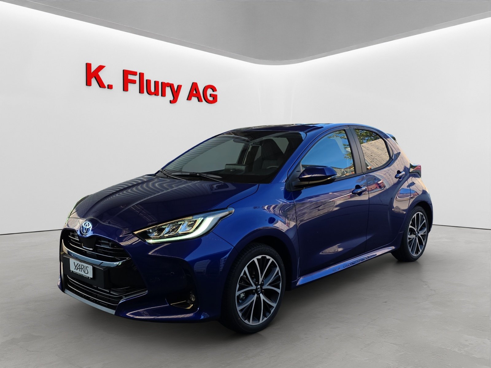 TOYOTA Yaris 1.5 VVT-i HSD Trend