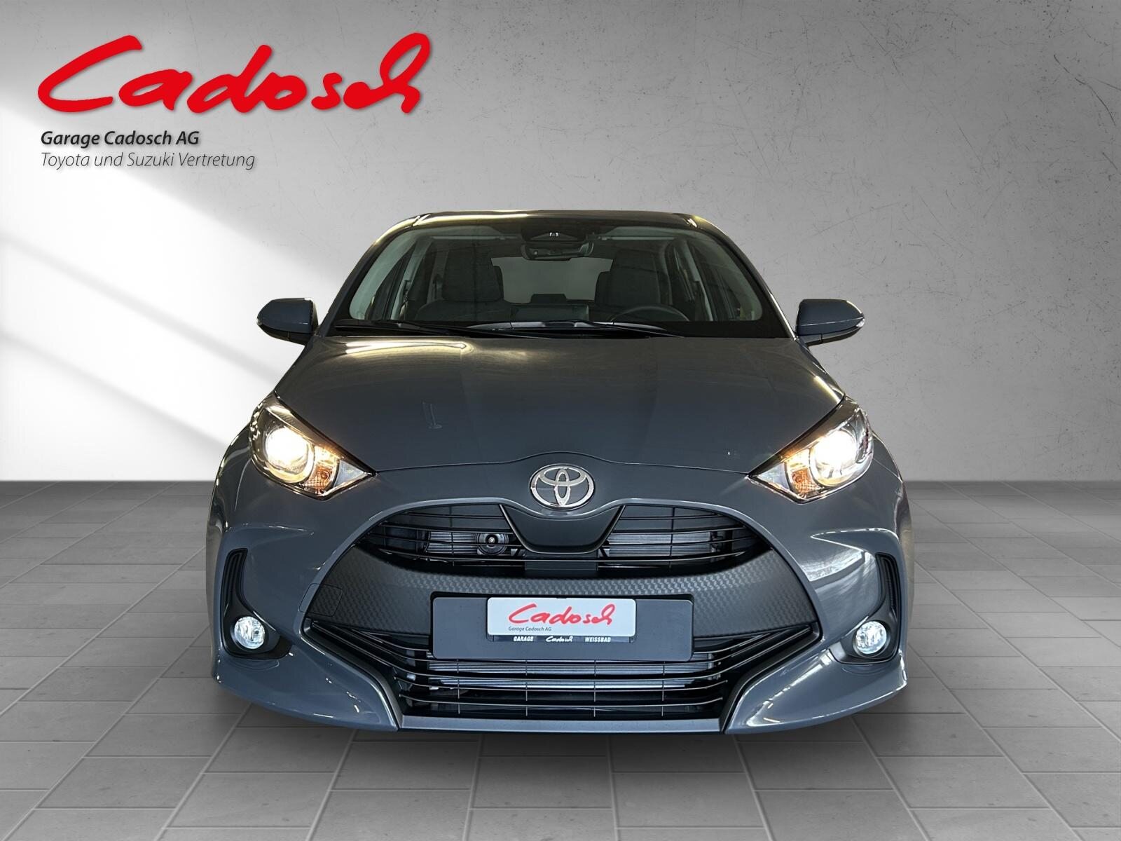 TOYOTA Yaris 1.5 VVT-i HSD Comfort, Voll-Hybrid Benzin/Elektro, Neuwagen, Automatik - 2