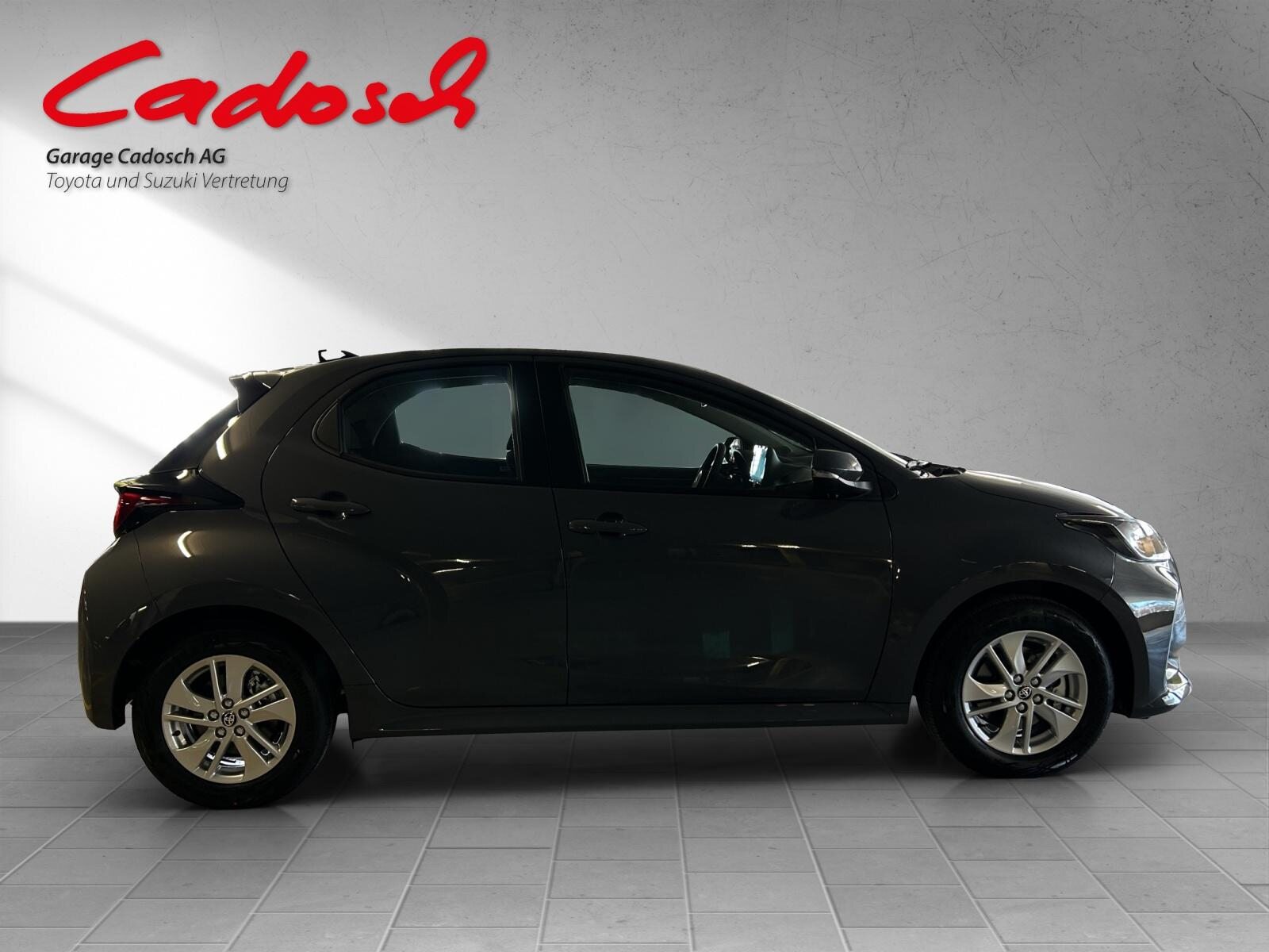 TOYOTA Yaris 1.5 VVT-i HSD Comfort, Voll-Hybrid Benzin/Elektro, Neuwagen, Automatik - 7