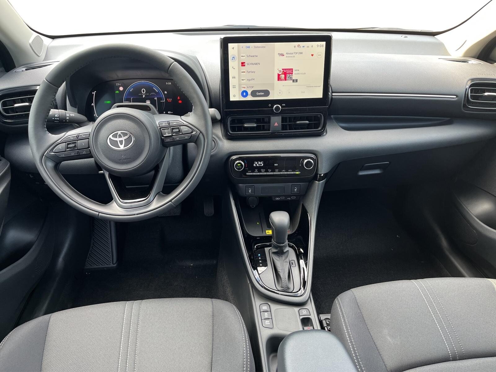 TOYOTA Yaris 1.5 VVT-i HSD Trend, Hybride Integrale Benzina/Elettrica, Auto nuove, Automatico - 5