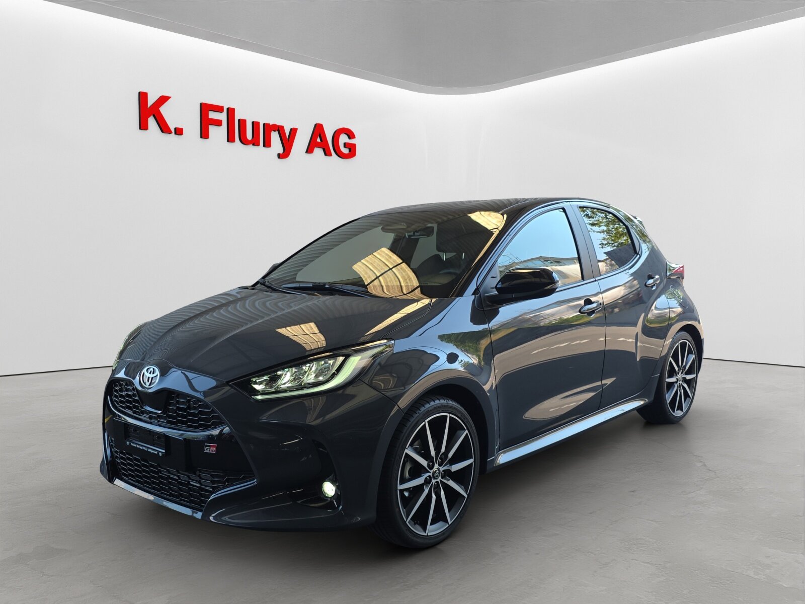 TOYOTA Yaris 1.5 VVT-i HSD GR Sport