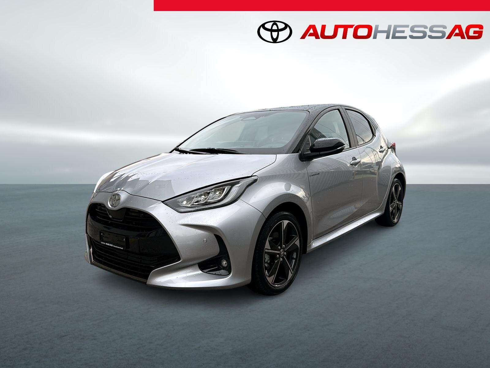 TOYOTA Yaris 1.5 VVT-i HSD Premium