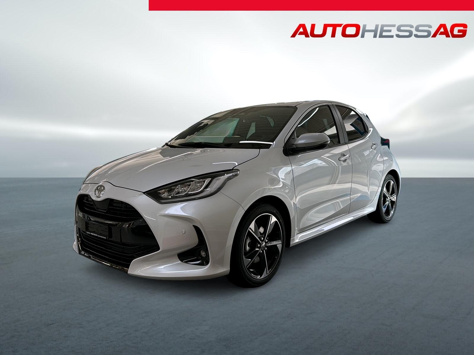 TOYOTA Yaris 1.5 VVT-i HSD Premium