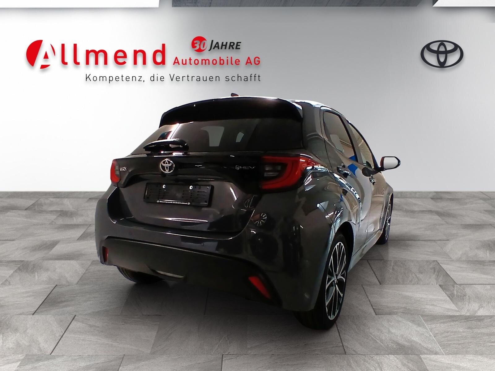 TOYOTA Yaris 1.5 VVT-i HSD Trend, Hybride Intégral Essence/Électricité, Voiture nouvelle, Automatique - 4