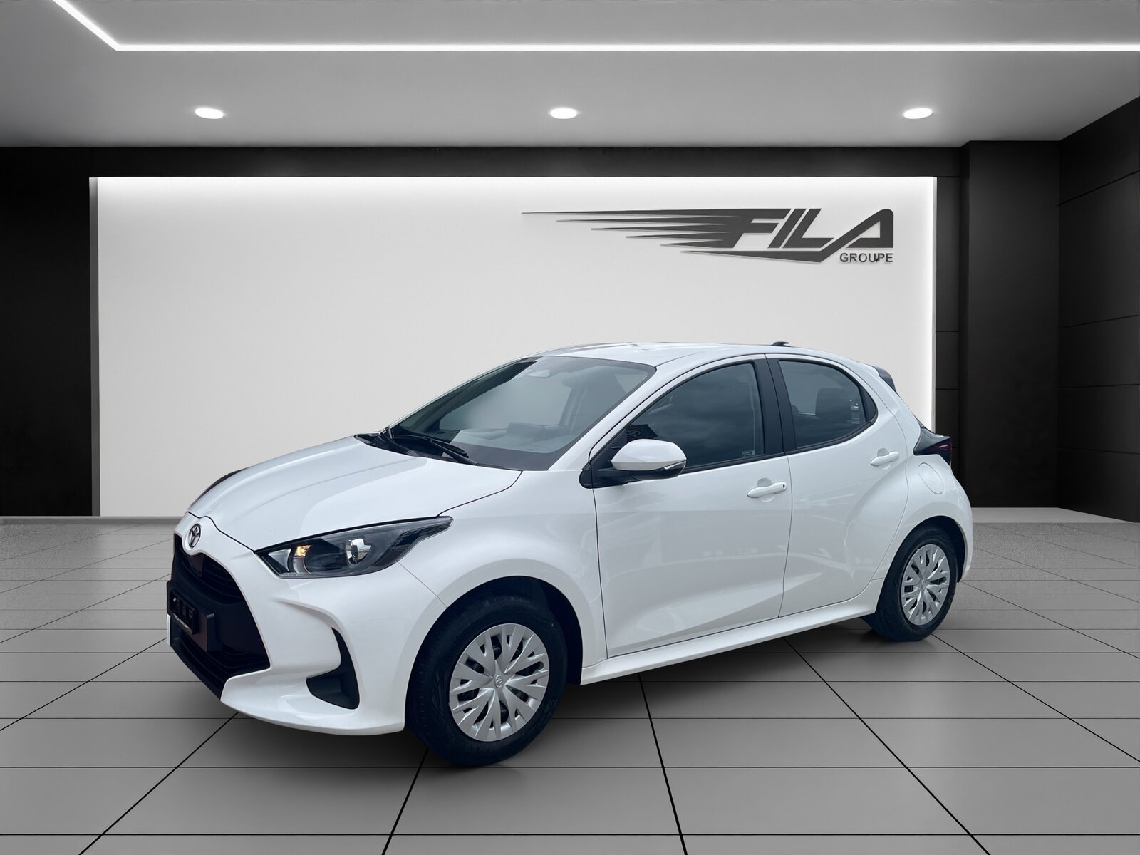 TOYOTA YARIS 1.5 VVT-i HSD Comfo, Voll-Hybrid Benzin/Elektro, Neuwagen, Automatik - 2