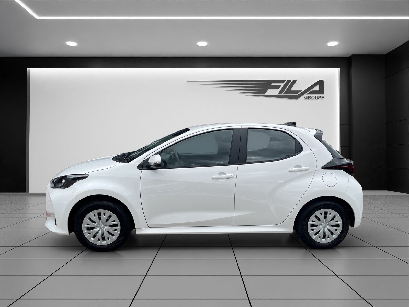 TOYOTA YARIS 1.5 VVT-i HSD Comfo, Voll-Hybrid Benzin/Elektro, Neuwagen, Automatik - 4