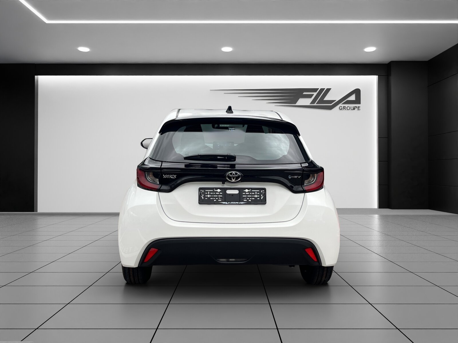 TOYOTA YARIS 1.5 VVT-i HSD Comfo, Voll-Hybrid Benzin/Elektro, Neuwagen, Automatik - 5