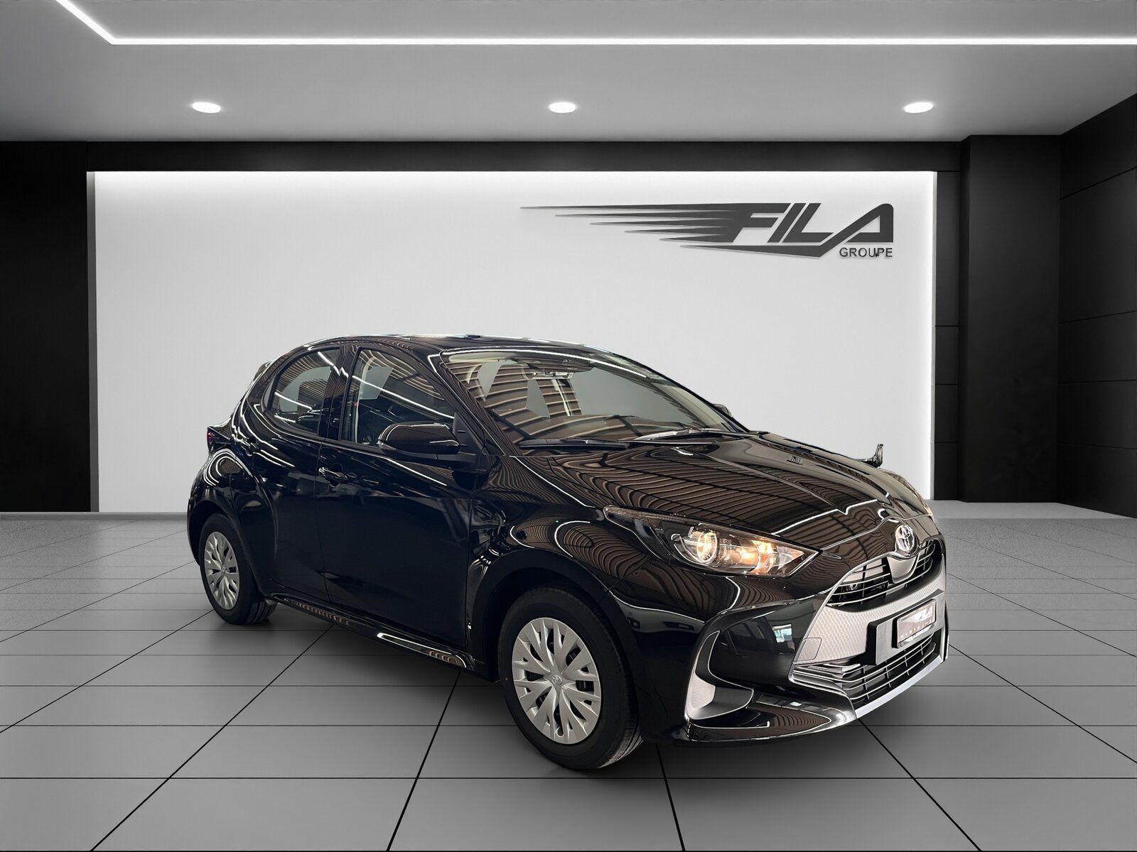 TOYOTA YARIS 1.5 VVT-i HSD Comfo, Voll-Hybrid Benzin/Elektro, Neuwagen, Automatik - 7