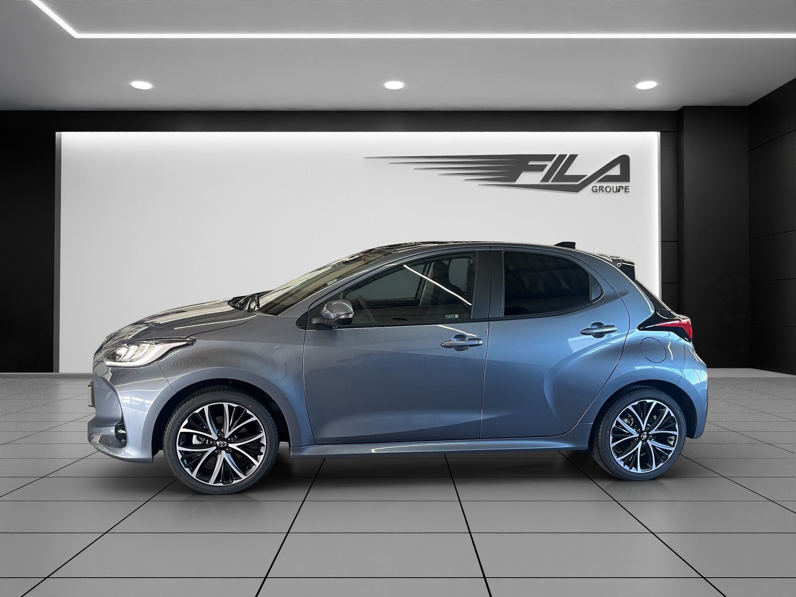 TOYOTA YARIS 1.5 VVT-i HSD Trend, Hybride Integrale Benzina/Elettrica, Auto nuove, Manuale - 4