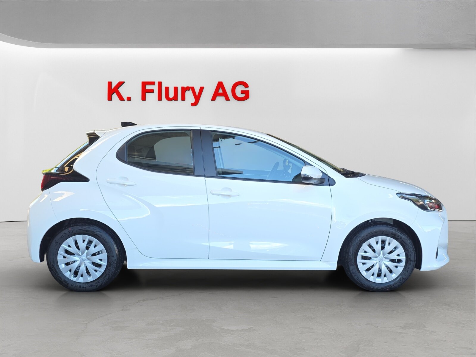 TOYOTA Yaris 1.5 VVT-i HSD Comfort, Full-Hybrid Petrol/Electric, New car, Automatic - 6