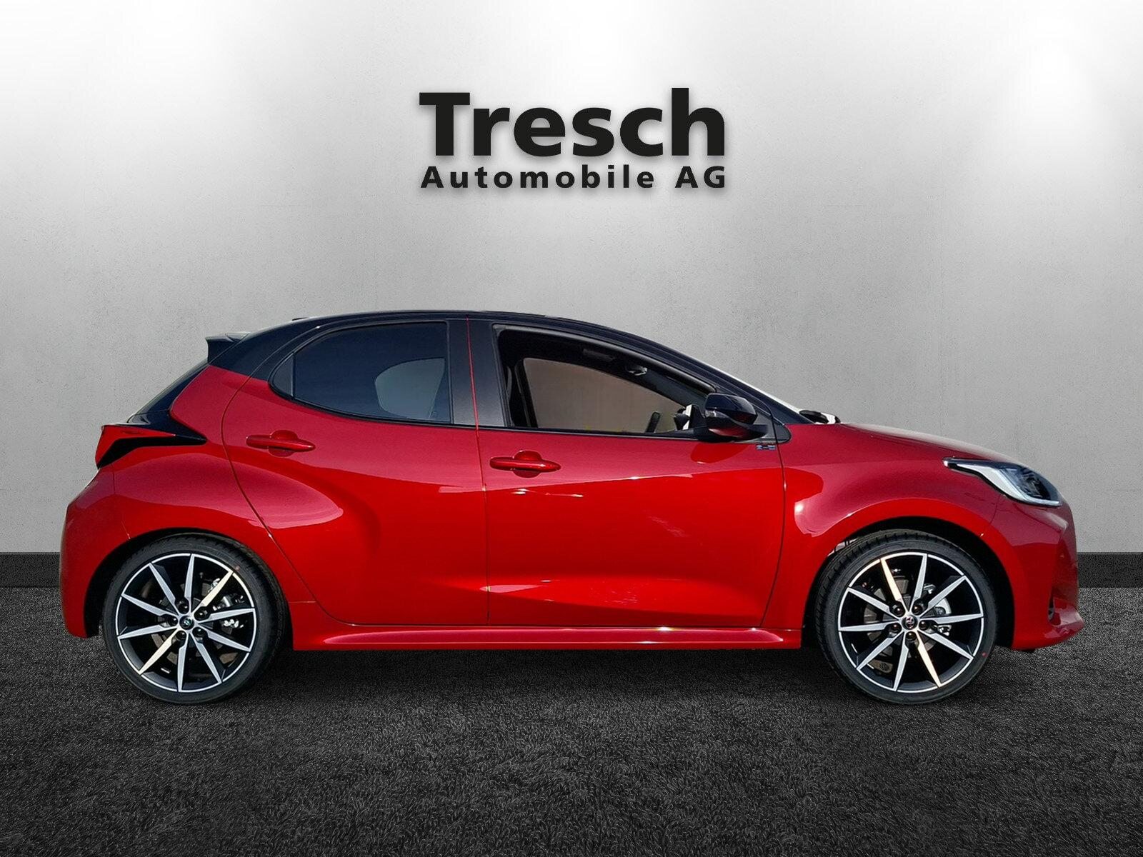 TOYOTA Yaris 1.5 VVT-i HSD GR Sport, Full-Hybrid Petrol/Electric, New car, Automatic - 2