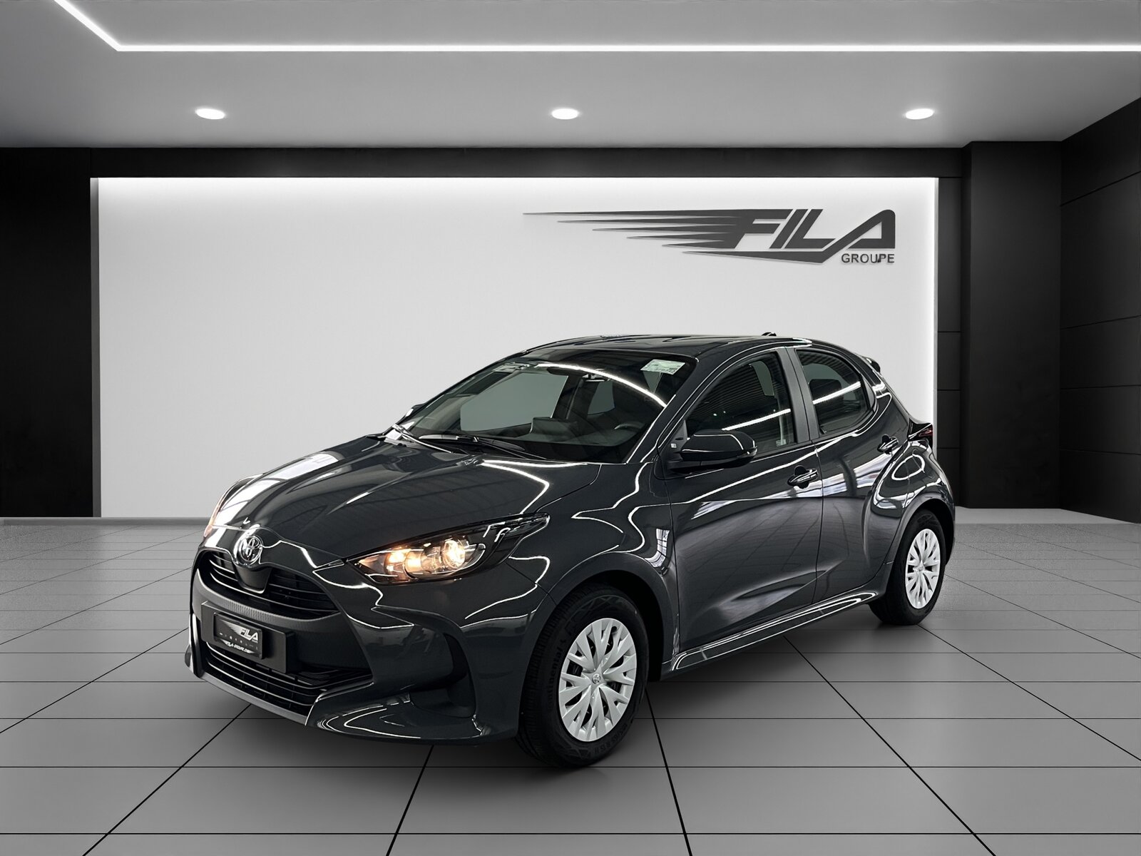 TOYOTA YARIS 1.5 VVT-i HSD Comfort, Hybride Intégral Essence/Électricité, Voiture nouvelle, Automatique - 2