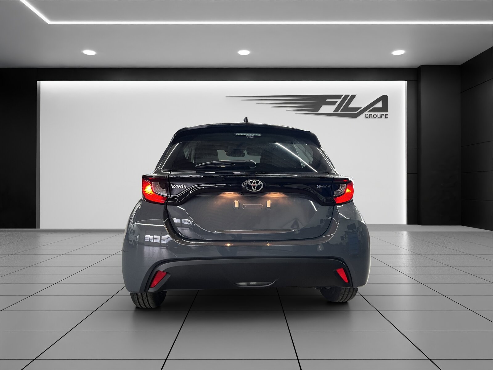 TOYOTA YARIS 1.5 VVT-i HSD Comfort, Hybride Intégral Essence/Électricité, Voiture nouvelle, Automatique - 5