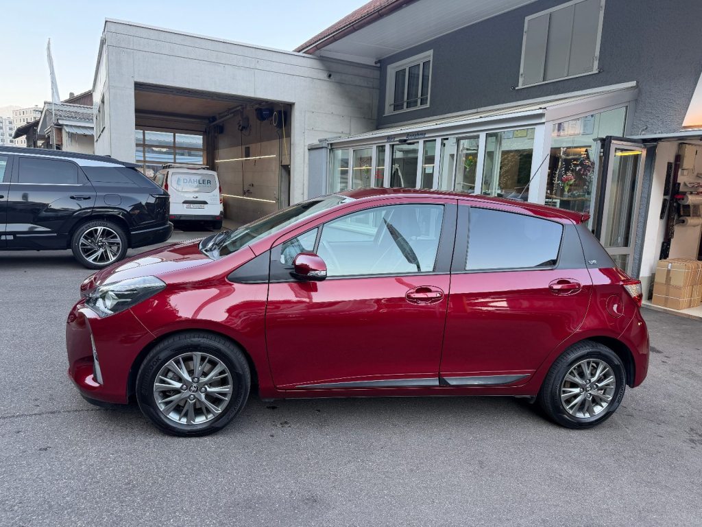 TOYOTA YARIS 1.5 VVT-iE Trend, Benzin, Occasion / Gebraucht, Handschaltung - 2