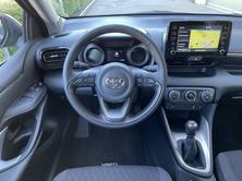 TOYOTA Yaris 1.5 VVT-iE Trend, Petrol, Second hand / Used, Manual - 2