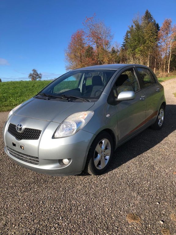 TOYOTA Yaris 1.3 16V Linea Luna MM