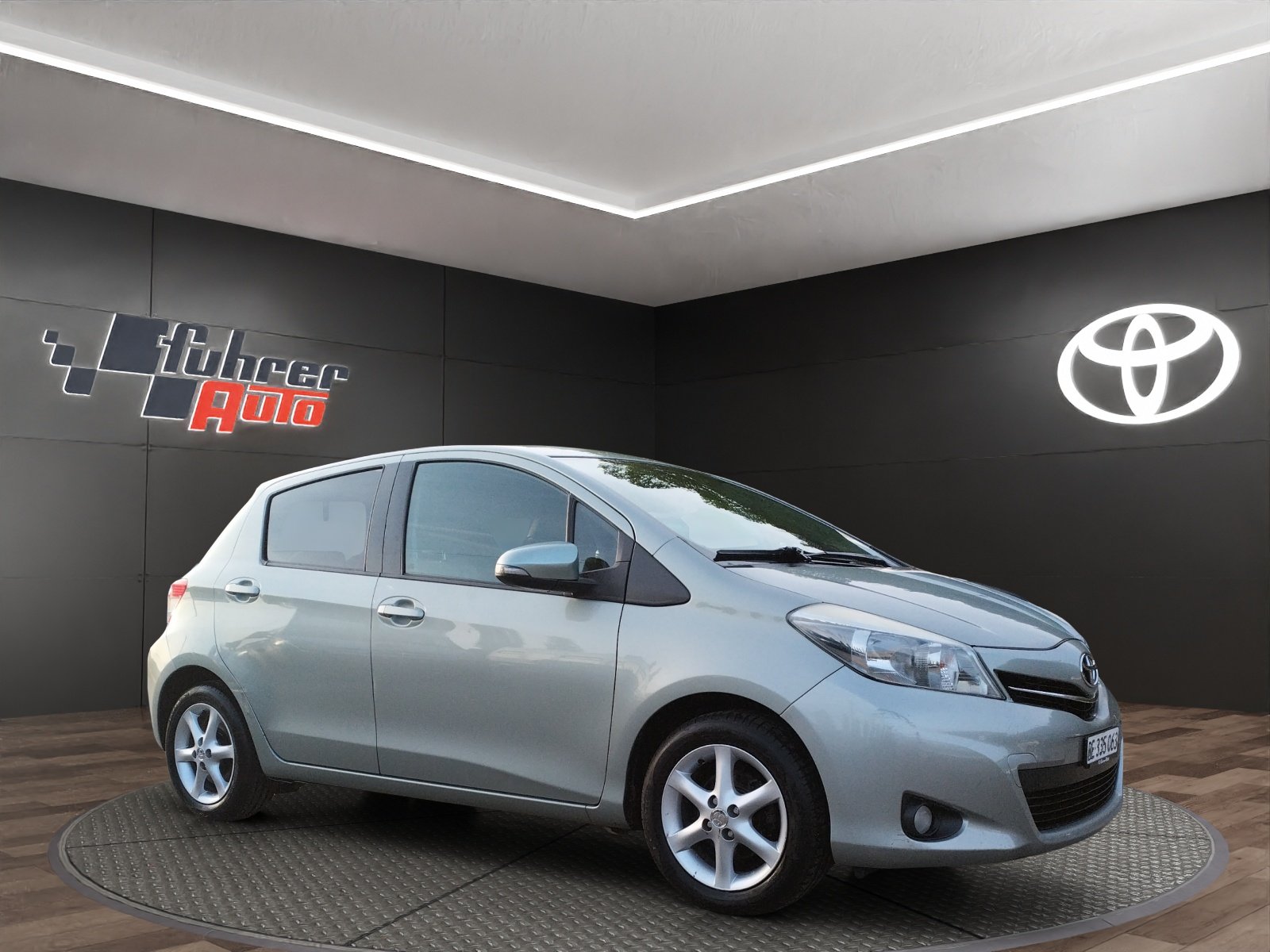 TOYOTA Yaris 1.33 VVT-i Sol, Benzina, Occasioni / Usate, Manuale - 4