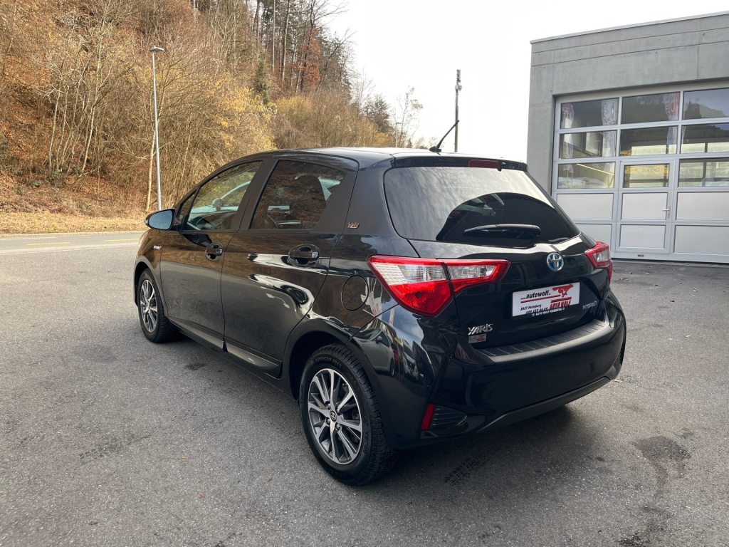 TOYOTA YARIS 1.5 VVT-i HSD Trend, Voll-Hybrid Benzin/Elektro, Occasion / Gebraucht, Automatik - 3