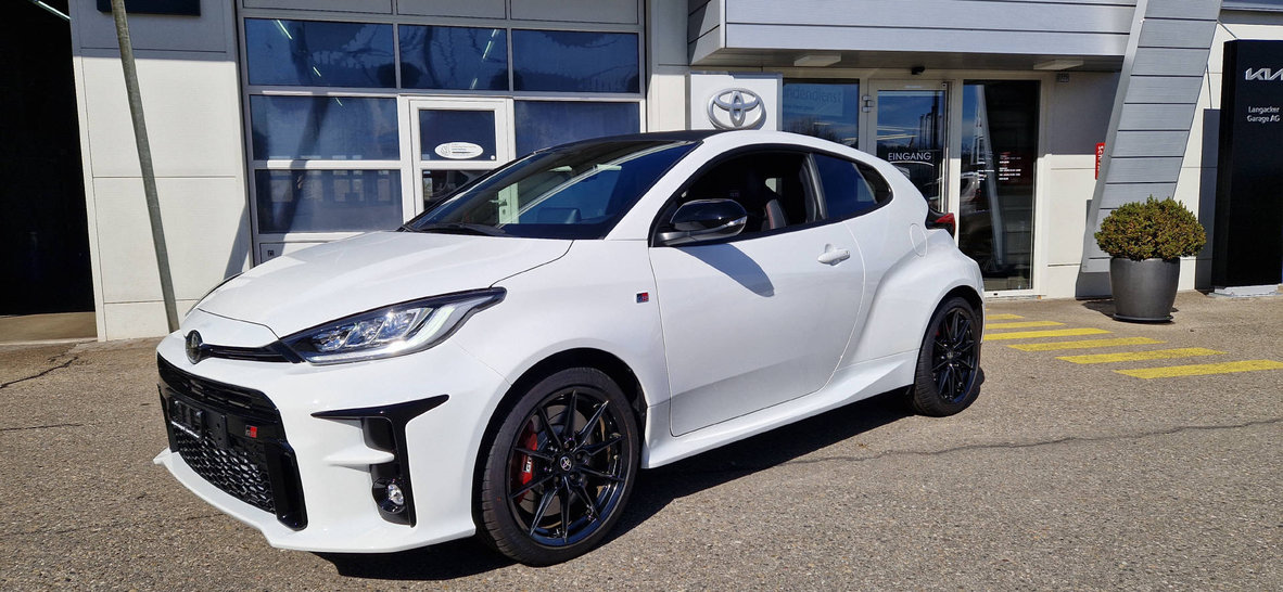 TOYOTA GR Yaris 1.6 Turbo Sport 4x4 - Circuit, Essence, Occasion / Utilisé, Manuelle - 2