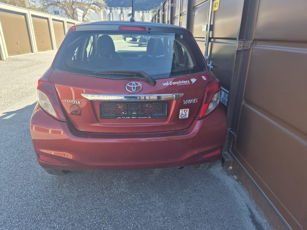 TOYOTA Yaris 1.4 D-4D DPF Luna, Diesel, Occasion / Utilisé, Manuelle - 6