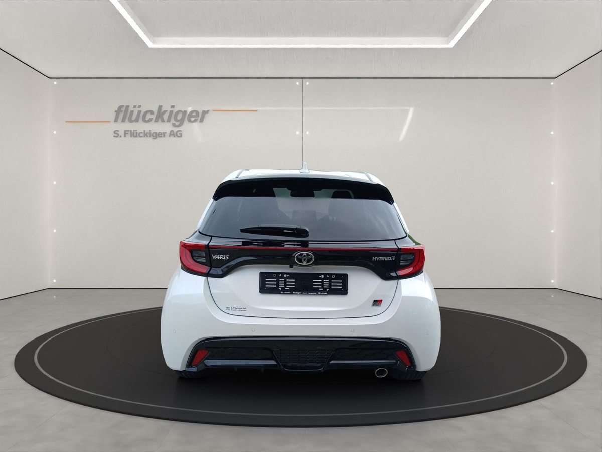 TOYOTA Yaris 1.5 VVT-i HSD GR Sport, Hybride Intégral Essence/Électricité, Occasion / Utilisé, Automatique - 6