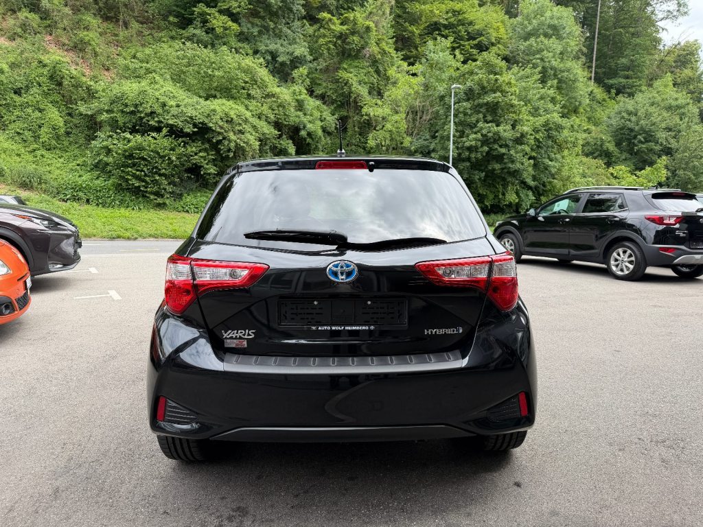 TOYOTA YARIS 1.5 VVT-i HSD Trend, Hybride Intégral Essence/Électricité, Occasion / Utilisé, Automatique - 4