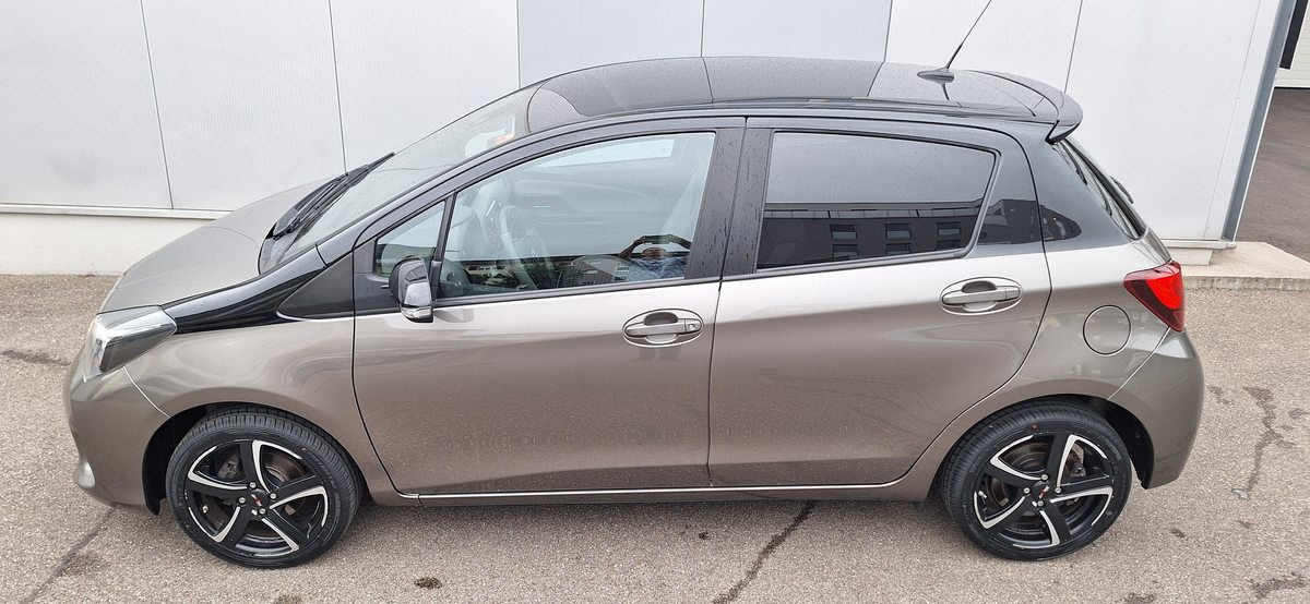 TOYOTA Yaris 1.33 VVT-i Style Bi-tone MdS, Benzina, Occasioni / Usate, Automatico - 5