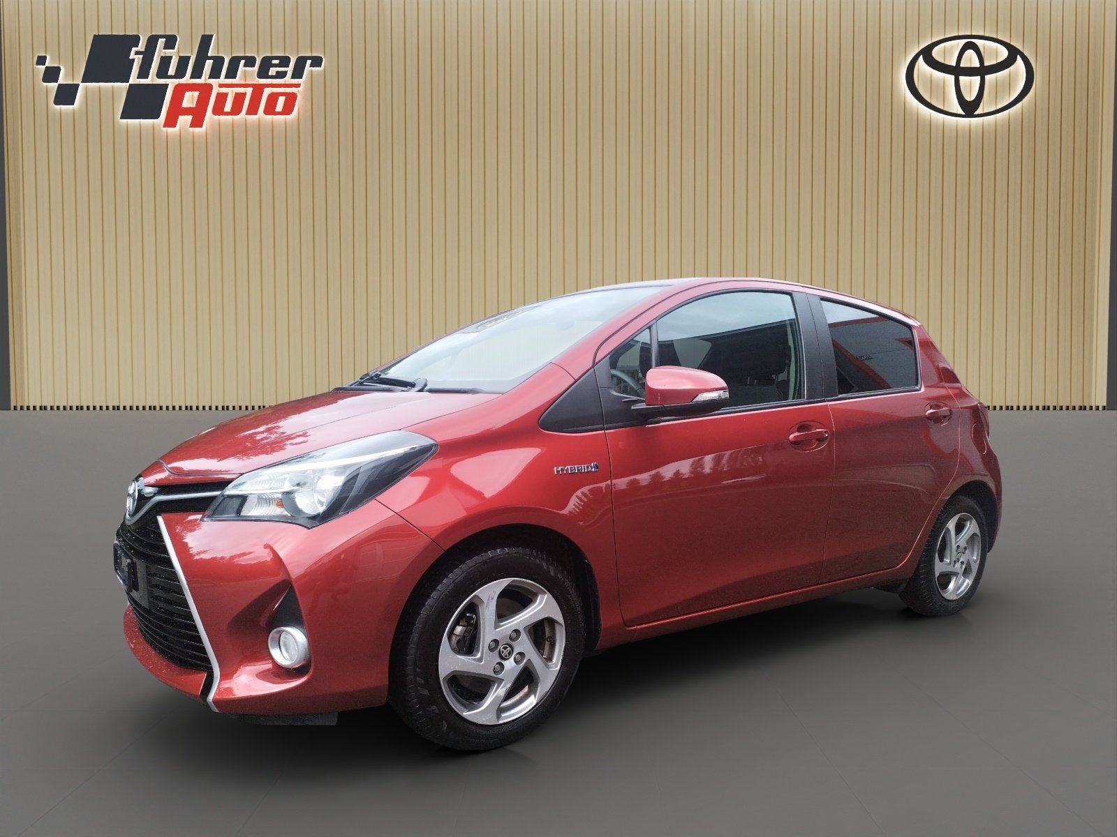 TOYOTA Yaris 1.5 VVT-i HSD Trend, Hybride Integrale Benzina/Elettrica, Occasioni / Usate, Automatico