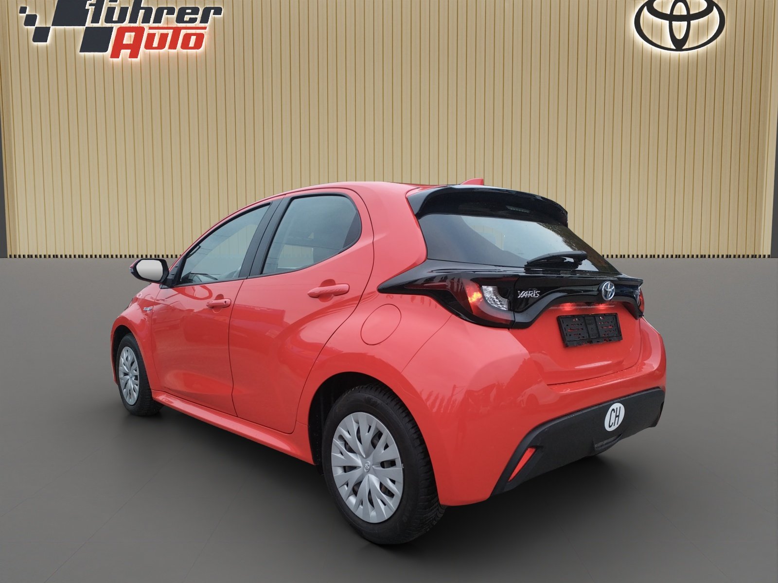 TOYOTA Yaris 1.5 VVT-i HSD Comfort, Voll-Hybrid Benzin/Elektro, Occasion / Gebraucht, Automat - 5