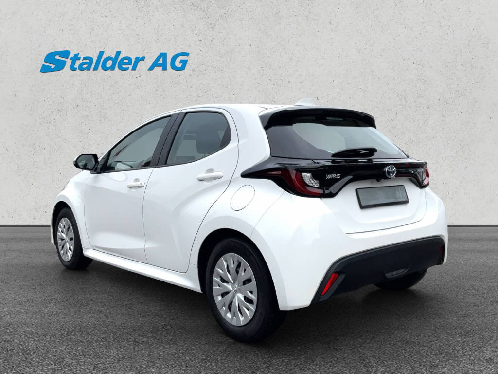 TOYOTA Yaris 1.5 VVT-i HSD Comfort, Voll-Hybrid Benzin/Elektro, Occasion / Gebraucht, Automat - 4