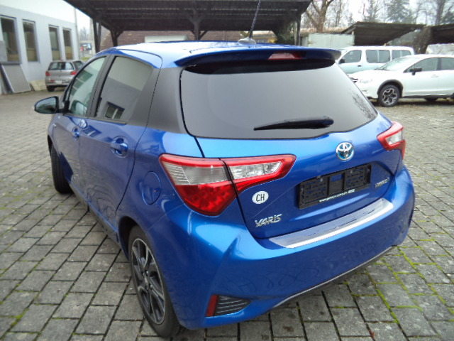TOYOTA Yaris 1.5 VVT-i HSD Trend, Voll-Hybrid Benzin/Elektro, Occasion / Gebraucht, Automat - 4