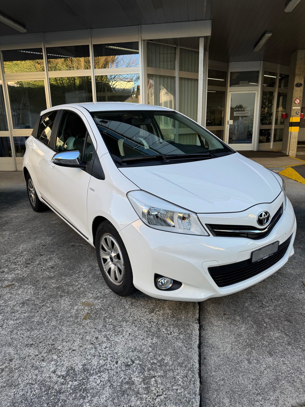 TOYOTA Yaris 1.33 VVT-i Trend, Petrol, Second hand / Used, Manual