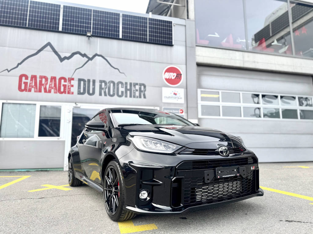 TOYOTA GR Yaris 1.6 Turbo Sport 4x4, Benzin, Occasion / Gebraucht, Handschaltung - 2