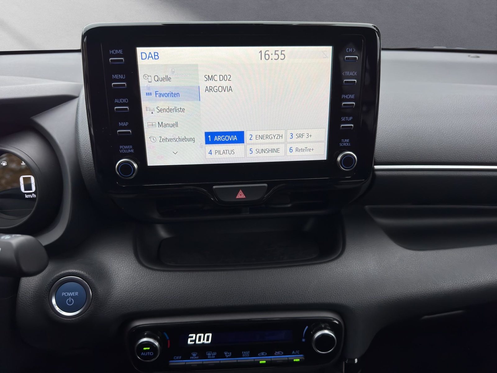 TOYOTA Yaris 1.5 VVT-i HSD Trend, Voll-Hybrid Benzin/Elektro, Occasion / Gebraucht, Automat - 6