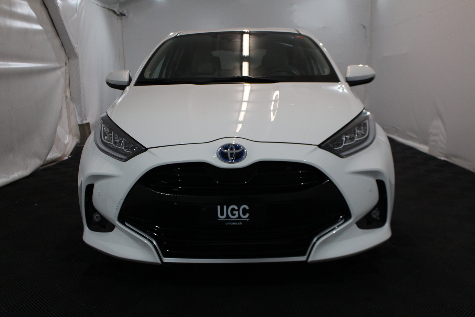 TOYOTA Yaris 1.5 VVT-i HSD Premiere Edition, Hybride Integrale Benzina/Elettrica, Occasioni / Usate, Automatico - 2