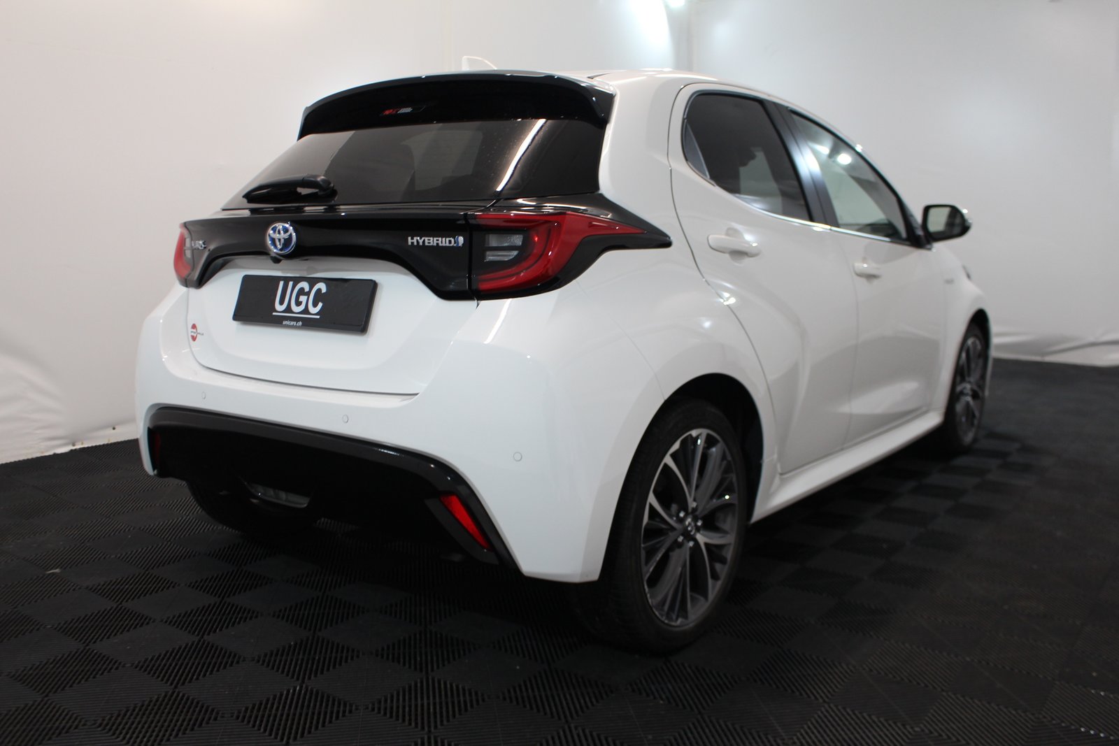 TOYOTA Yaris 1.5 VVT-i HSD Premiere Edition, Hybride Integrale Benzina/Elettrica, Occasioni / Usate, Automatico - 6