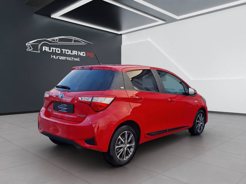 TOYOTA Yaris 1.5 VVT-i HSD Y20, Full-Hybrid Petrol/Electric, Second hand / Used, Automatic - 3
