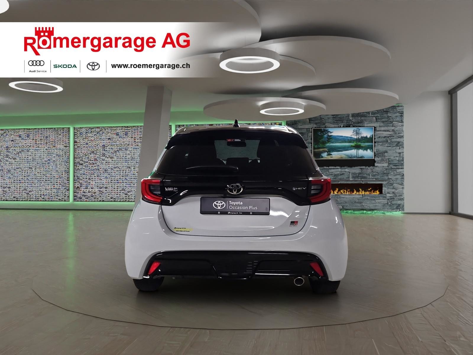 TOYOTA Yaris 1.5 VVT-i HSD GR Sport, Full-Hybrid Petrol/Electric, Second hand / Used, Automatic - 3