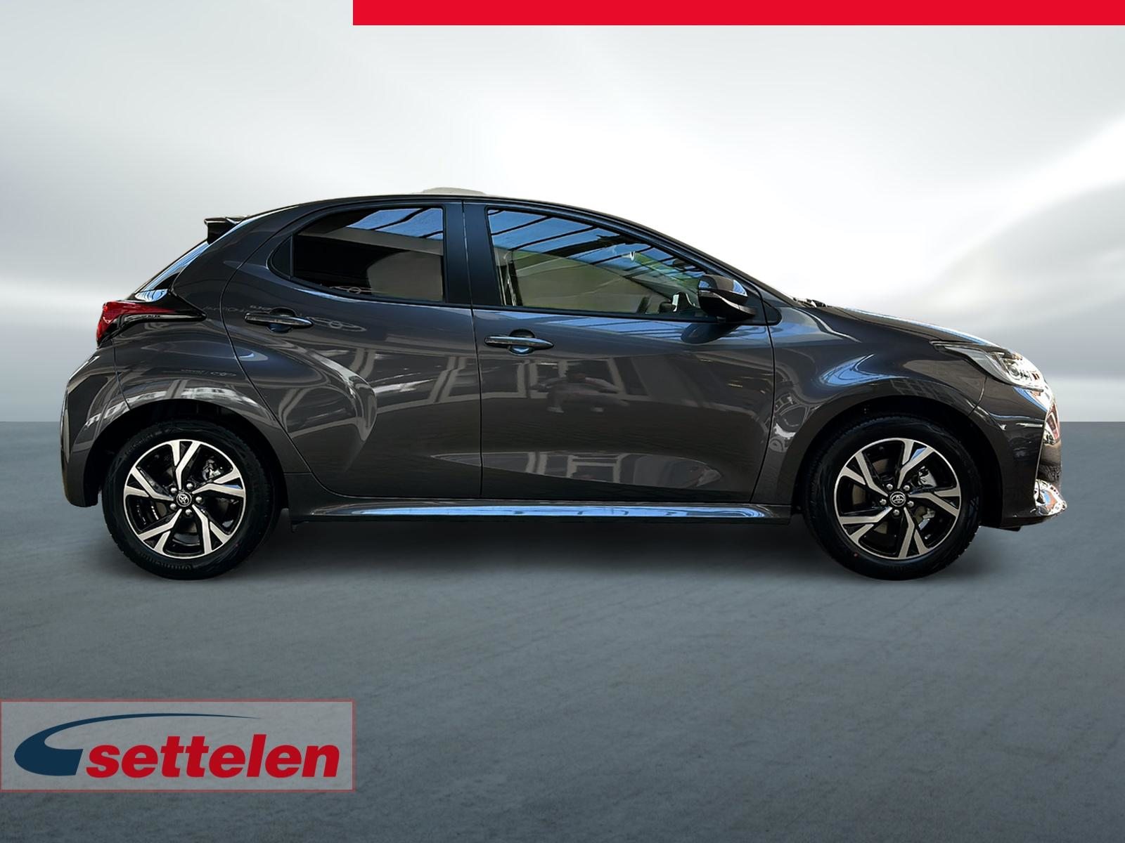 TOYOTA Yaris 1.5 VVT-i HSD Trend, Hybride Integrale Benzina/Elettrica, Occasioni / Usate, Automatico - 4