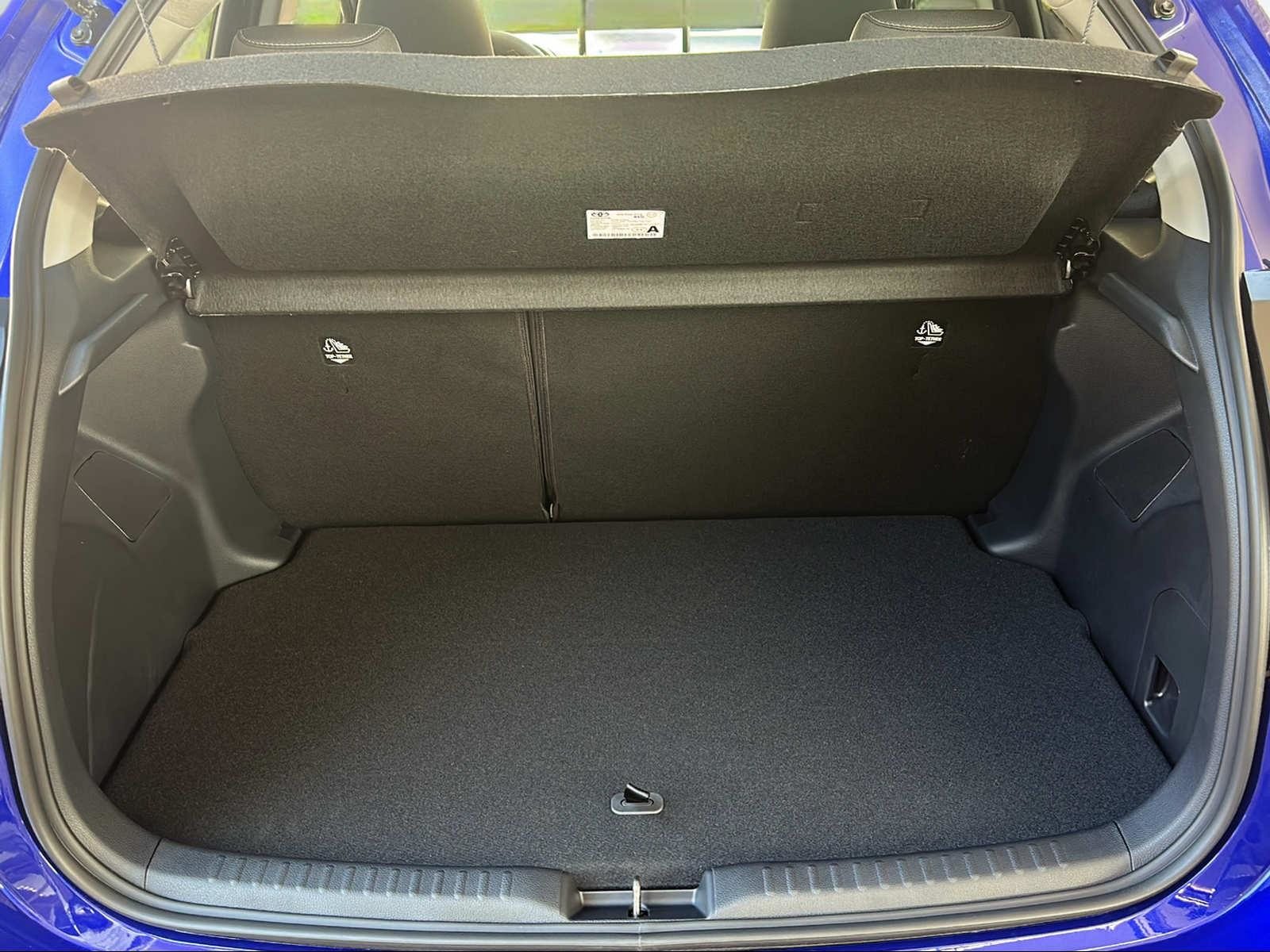 TOYOTA Yaris 1.5 VVT-i HSD Trend, Hybride Intégral Essence/Électricité, Occasion / Utilisé, Automatique - 7