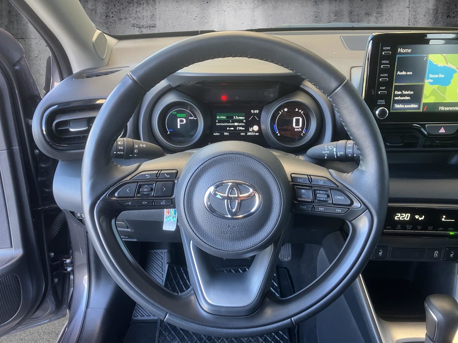 TOYOTA Yaris 1.5 VVT-i HSD Trend, Hybride Intégral Essence/Électricité, Occasion / Utilisé, Automatique - 7