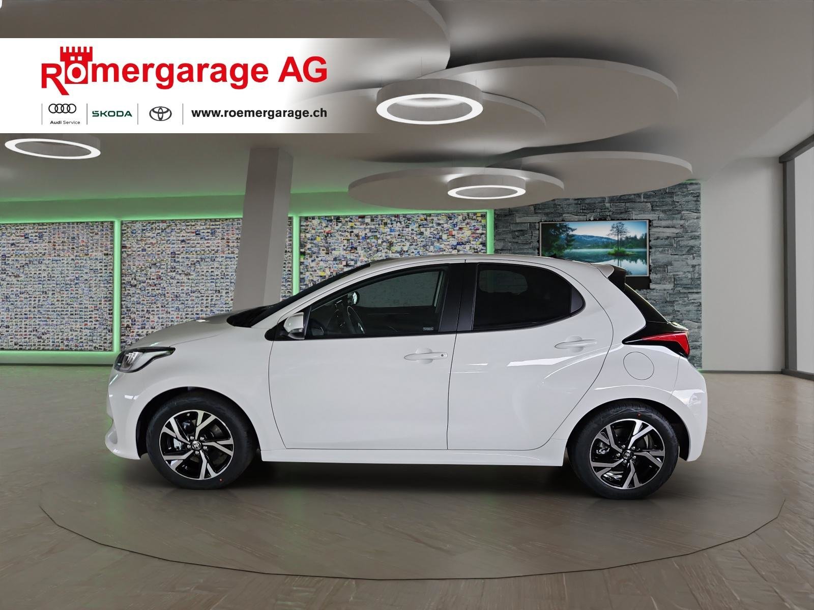 TOYOTA Yaris 1.5 VVT-i HSD Trend, Hybride Integrale Benzina/Elettrica, Occasioni / Usate, Automatico - 2